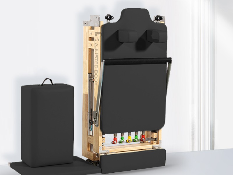 Oak Foldable Reformer — Wooden Feet — A013