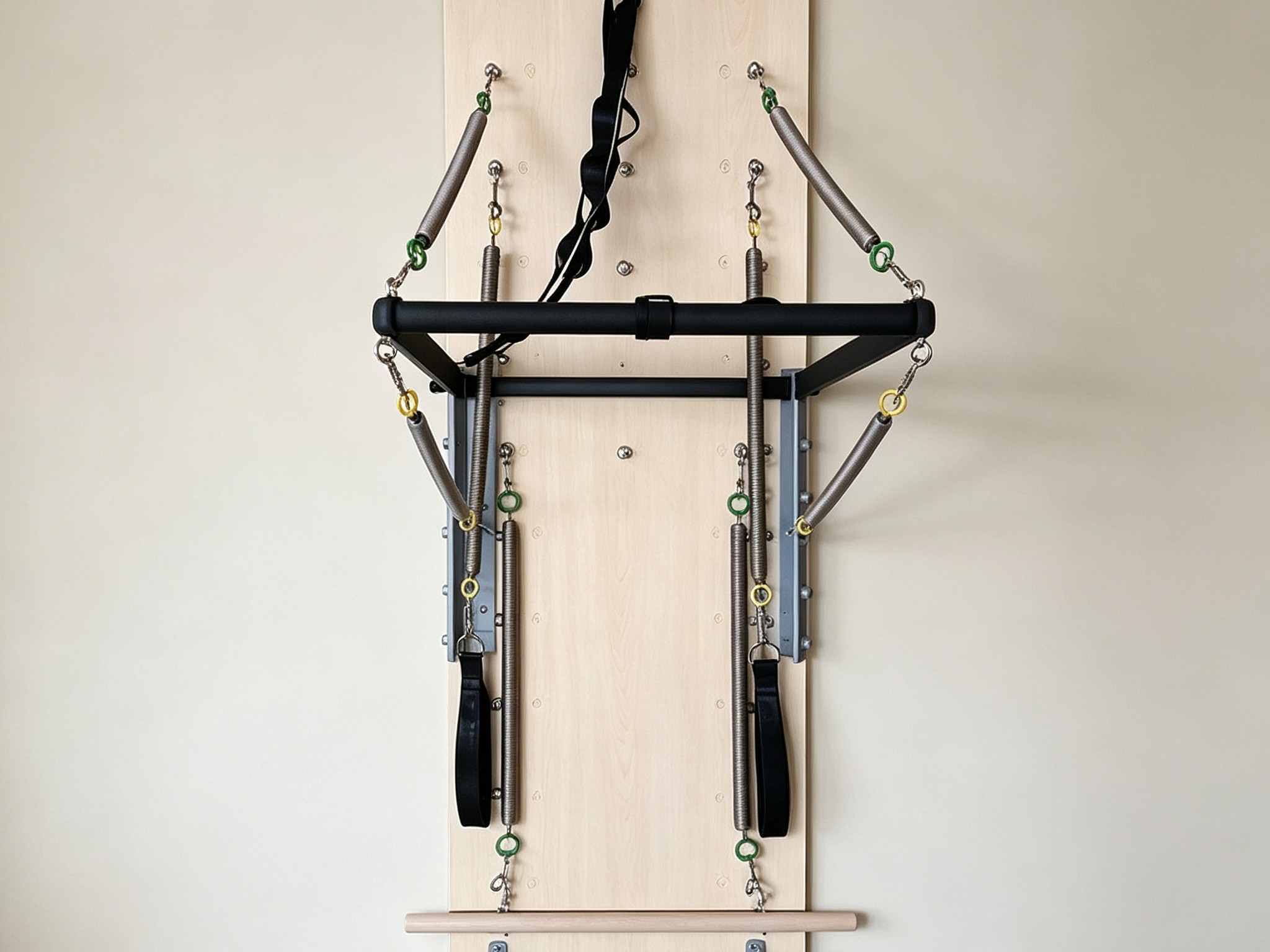 Maple Reformer Wall Tower — A027