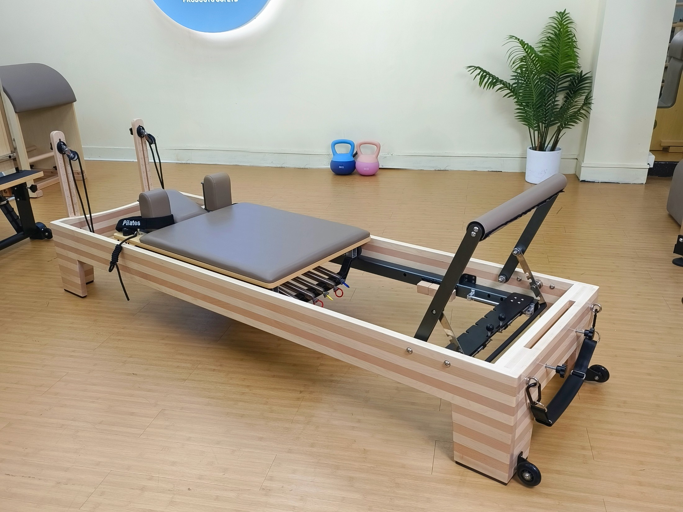 Maple & Beech Reformer — A032