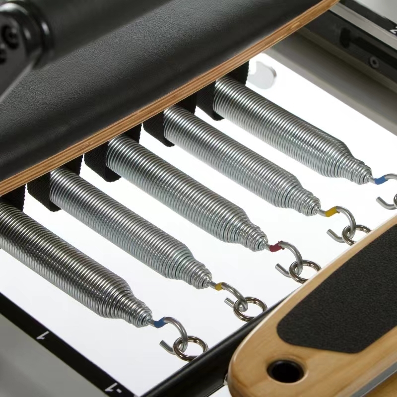 Maple Reformer with Inner Footbar — 弹簧