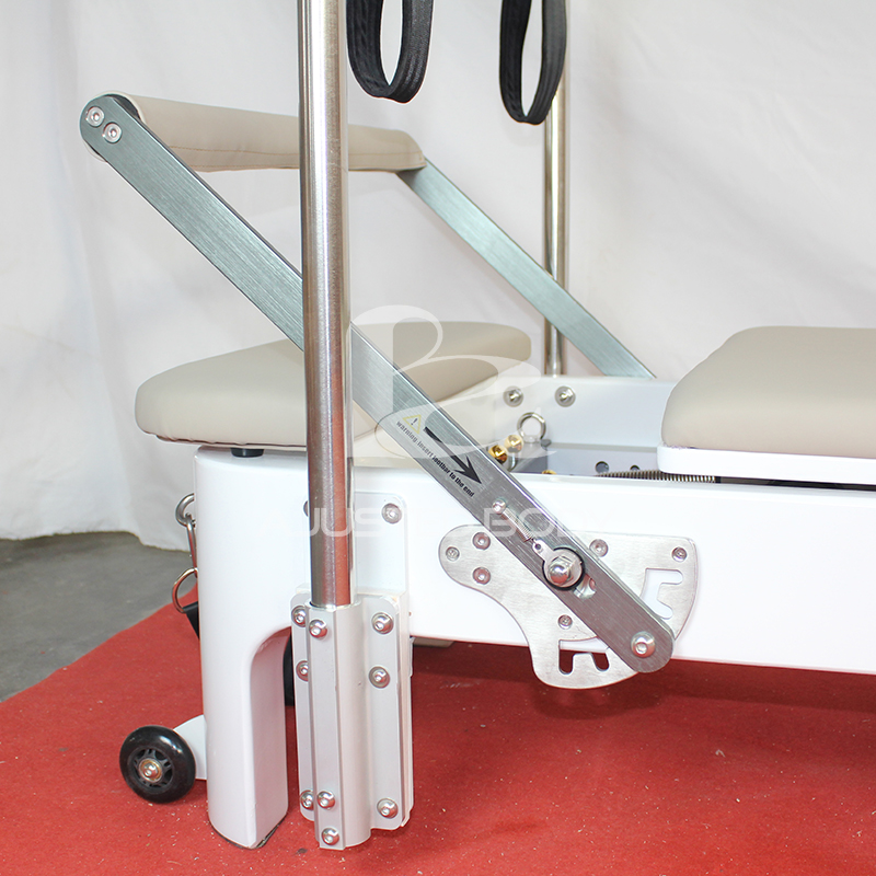 Oak White Reformer with Full Tower — 把杆