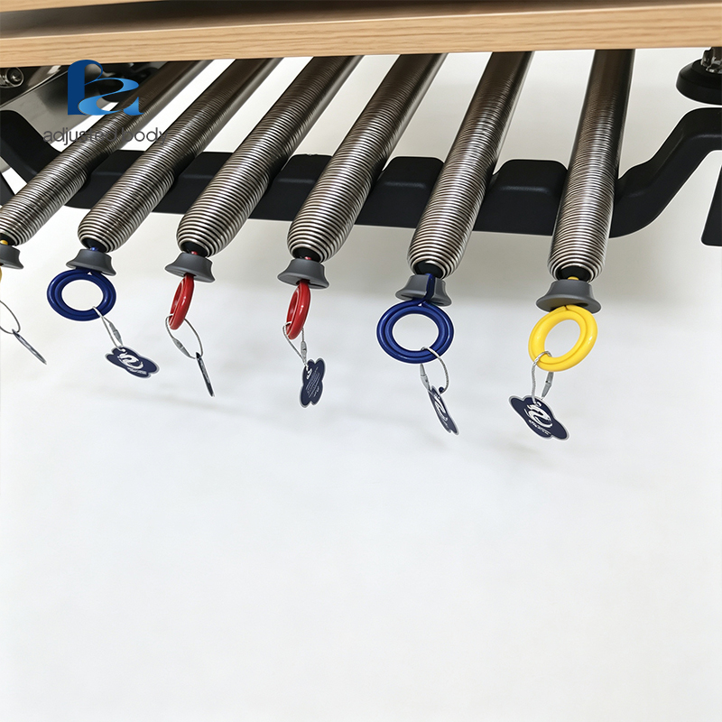 Oak Reformer with Swivel Carriage — 旋转4