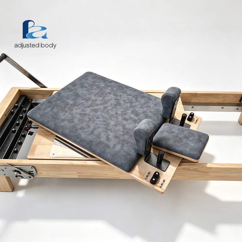 Oak Reformer with Swivel Carriage — 旋转6