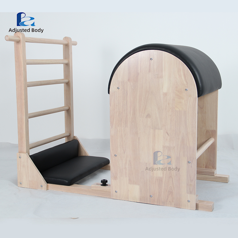 Oak Barrel & Wooden Ladder — 4